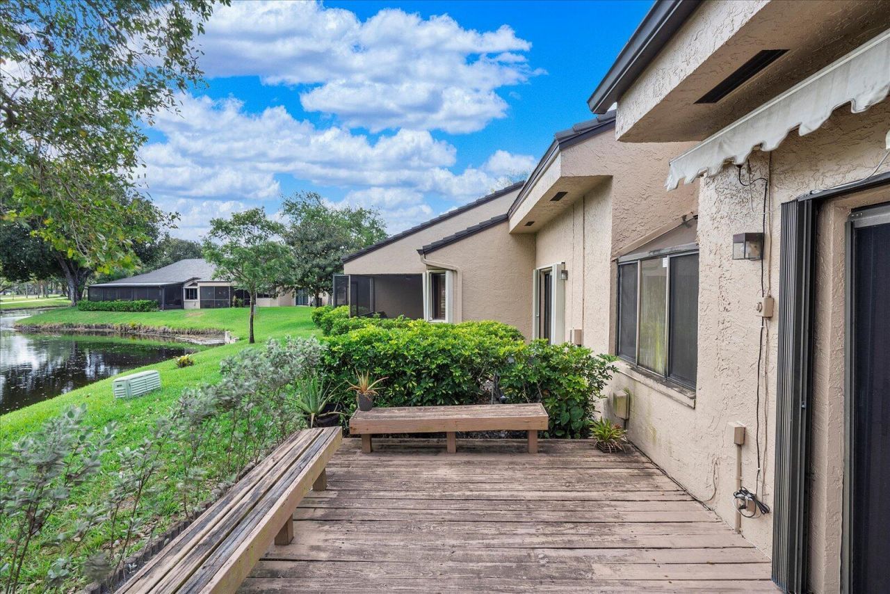 9264 Chelsea Drive S, Plantation, FL 33324 Photo