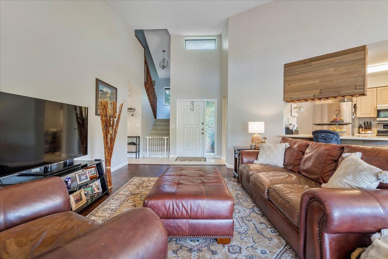 9264 Chelsea Drive S, Plantation, FL 33324 Photo