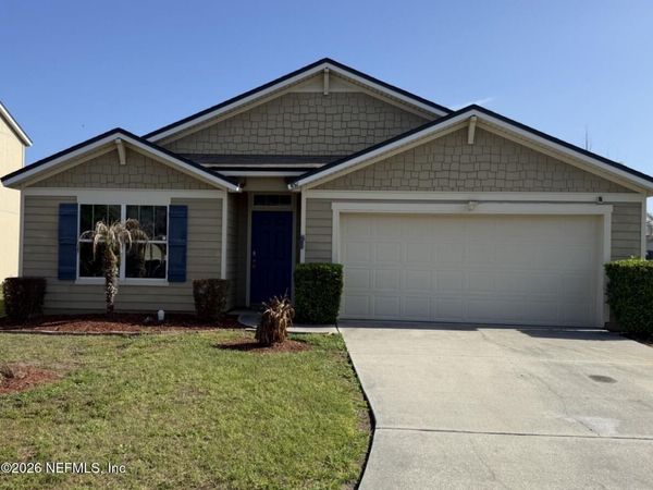 3851 FALCON CREST Drive, Green Cove Springs, FL 32043