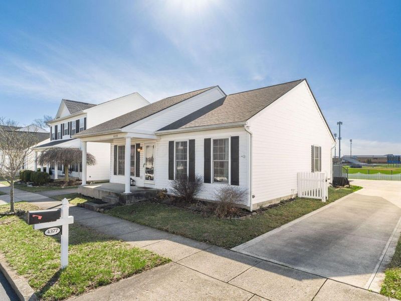 4377 Culburn Park Drive , Grove City, OH 43123 Photo 4