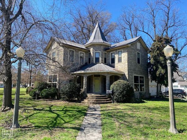 404 SW 3rd Street SW, Walnut Ridge, AR 72476