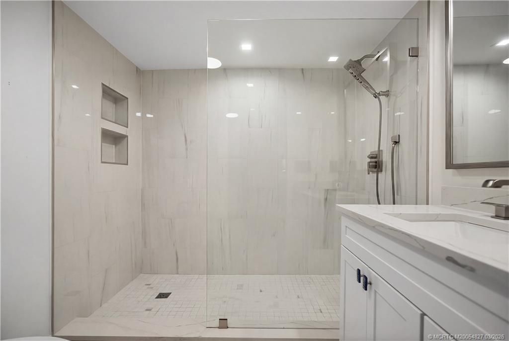 6162 SE Riverboat Drive, Unit 928, Stuart, FL 34997 Photo