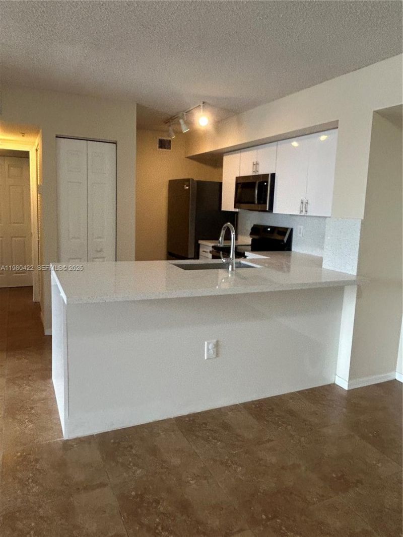 11177 SW 8th St, Unit 204, Pembroke Pines, FL 33025 Photo