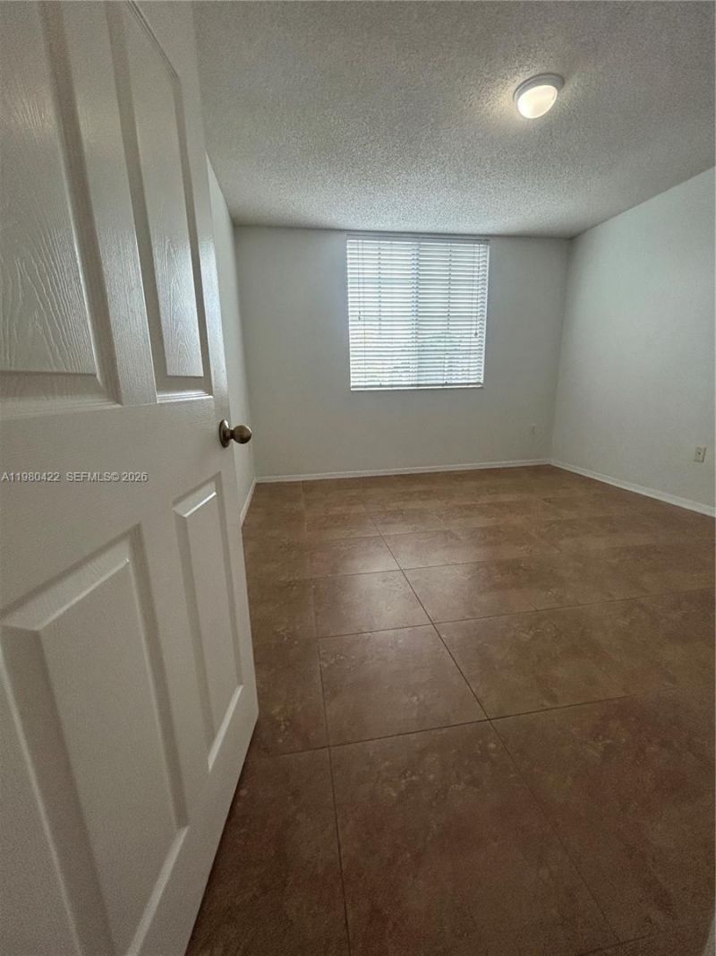 11177 SW 8th St, Unit 204, Pembroke Pines, FL 33025 Photo