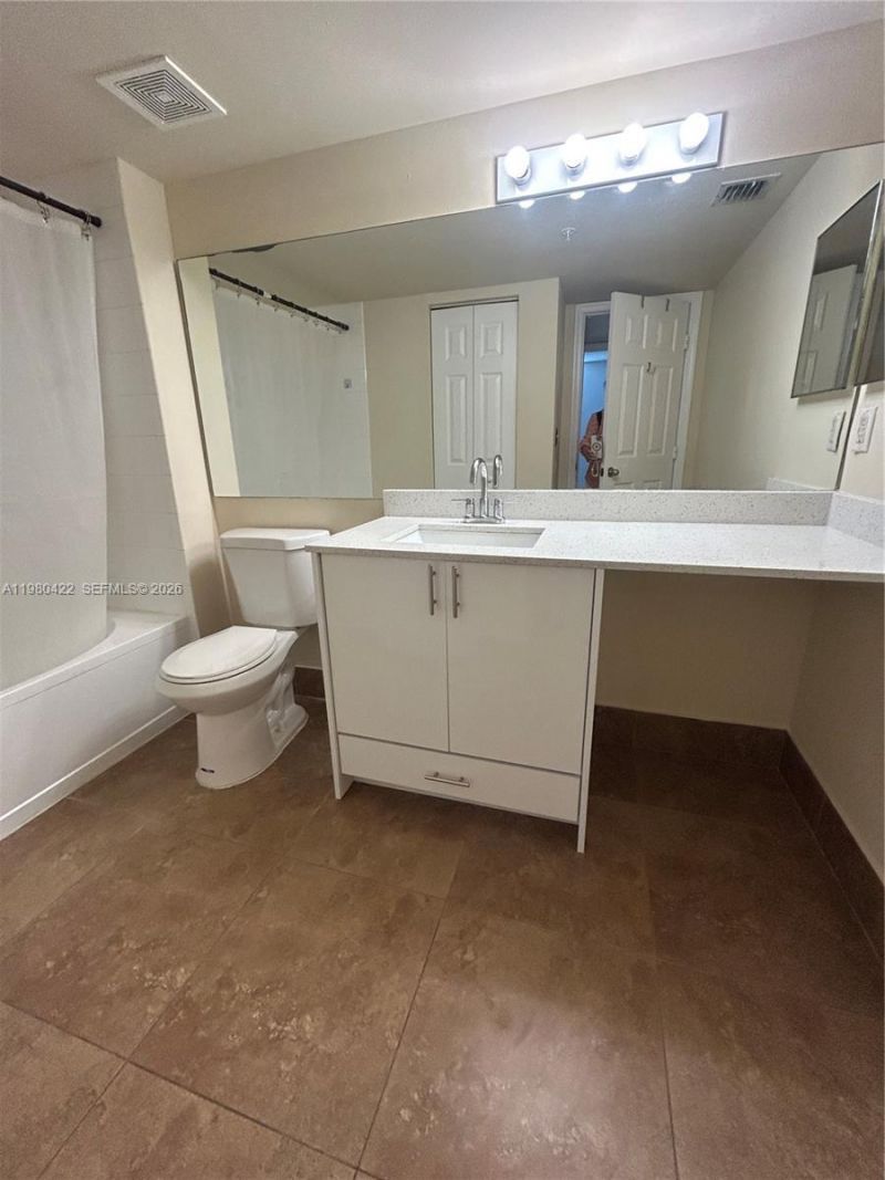 11177 SW 8th St, Unit 204, Pembroke Pines, FL 33025 Photo