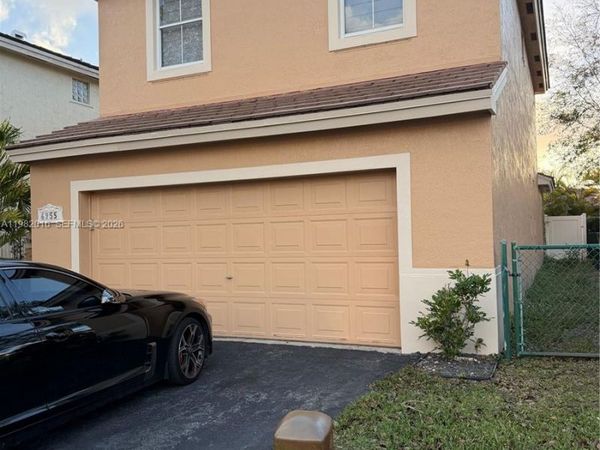 6955 SW 148th Ln, Davie, FL 33331