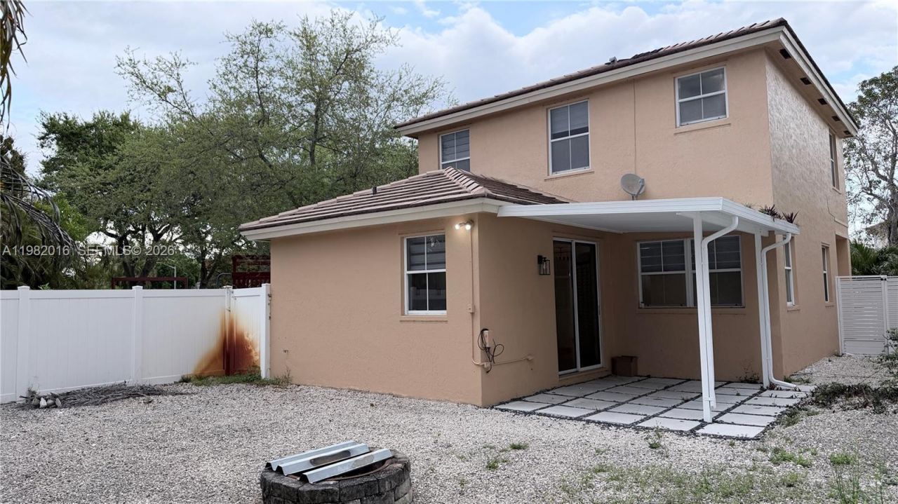 6955 SW 148th Ln, Davie, FL 33331 Photo