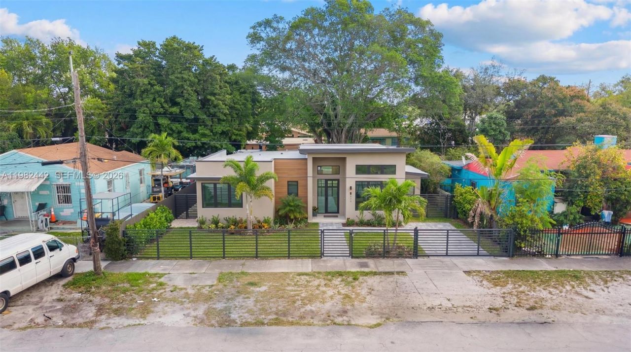 6223 NW Miami Pl, Miami, FL 33150 Photo