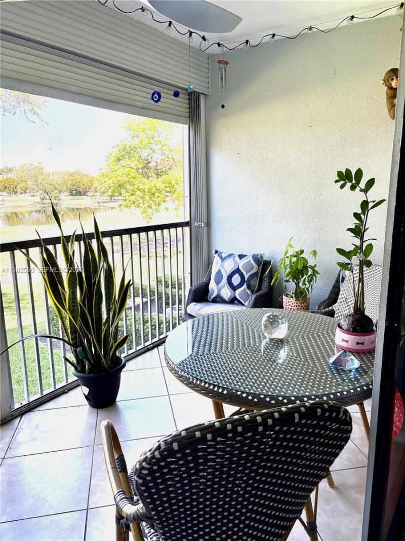 100 SW 130th Ter , Unit 211C, Pembroke Pines, FL 33027 Photo