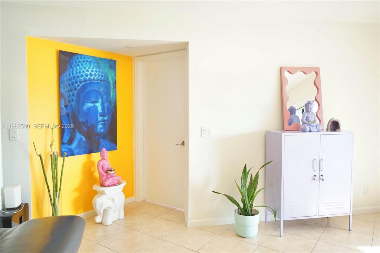 100 SW 130th Ter, Unit 211C, Pembroke Pines, FL 33027 Photo