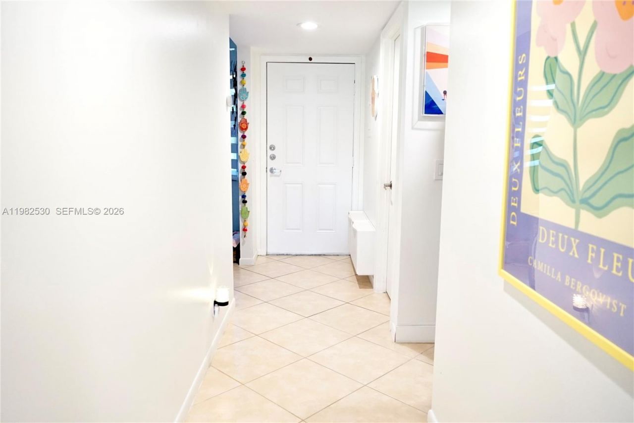 100 SW 130th Ter, Unit 211C, Pembroke Pines, FL 33027 Photo
