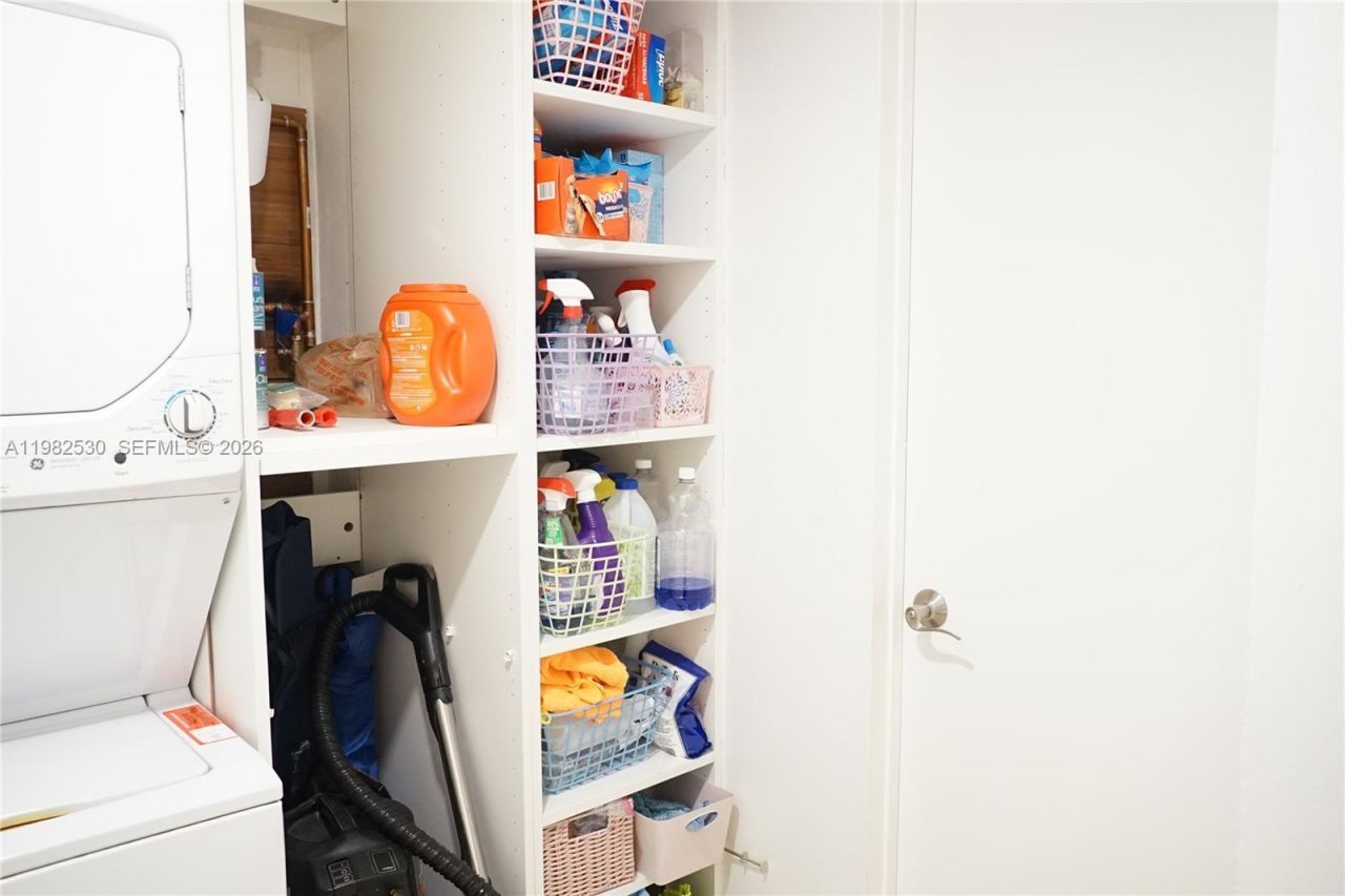 100 SW 130th Ter, Unit 211C, Pembroke Pines, FL 33027 Photo