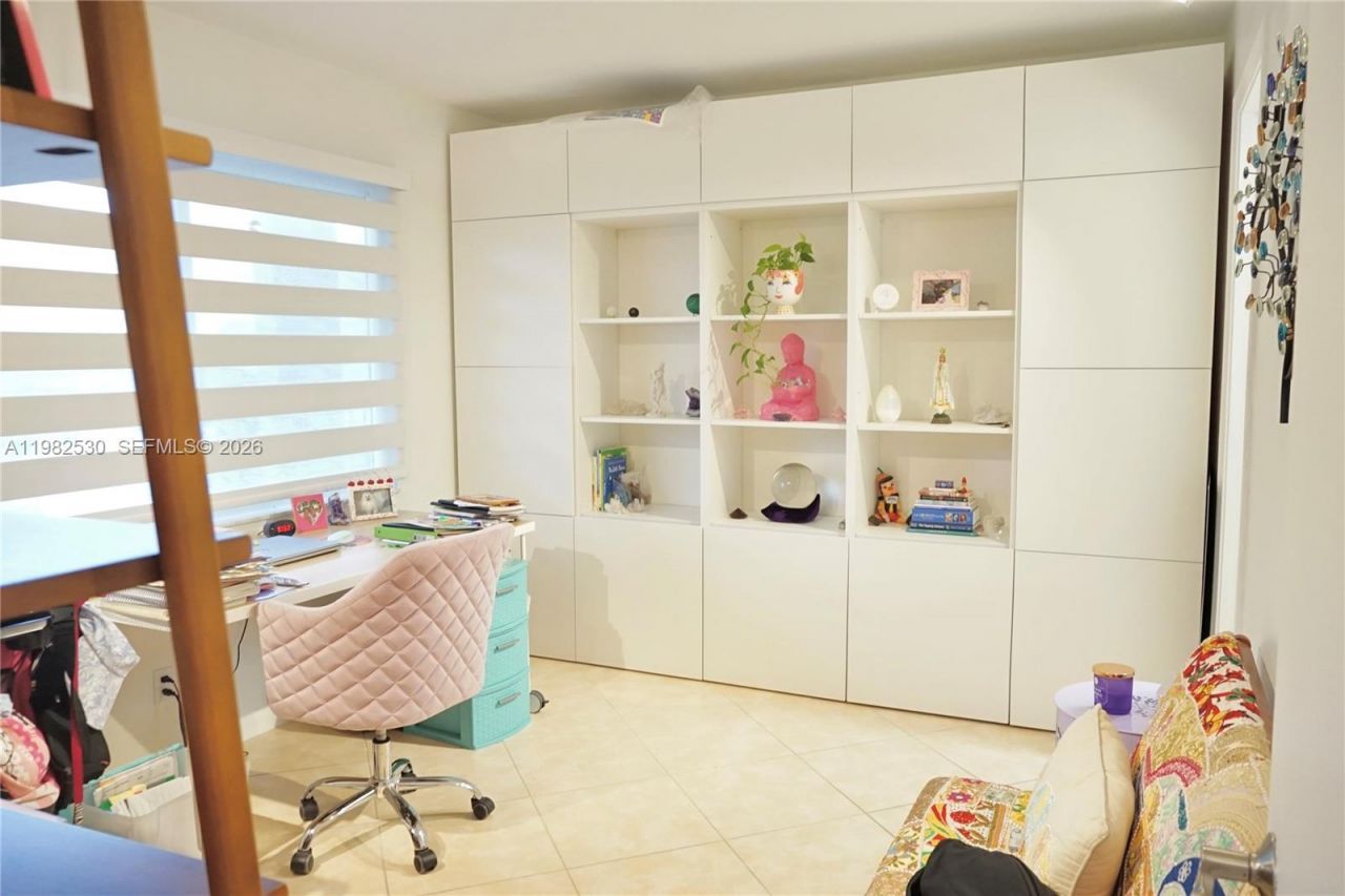 100 SW 130th Ter, Unit 211C, Pembroke Pines, FL 33027 Photo