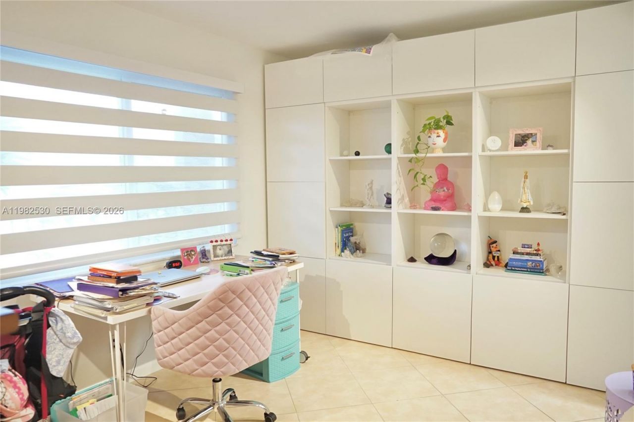 100 SW 130th Ter, Unit 211C, Pembroke Pines, FL 33027 Photo