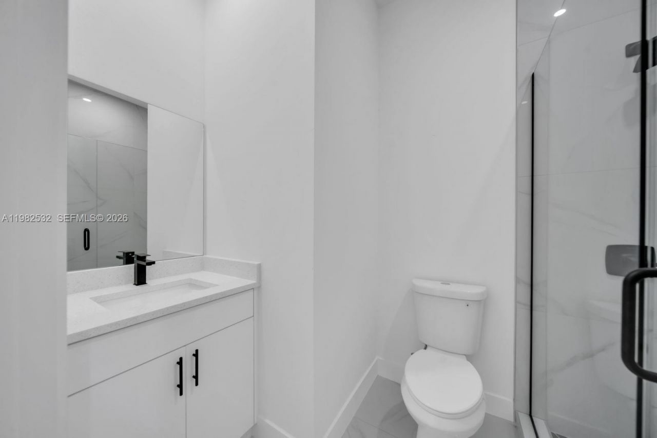 635 Summit Ave S, Lehigh Acres, FL 33974 Photo