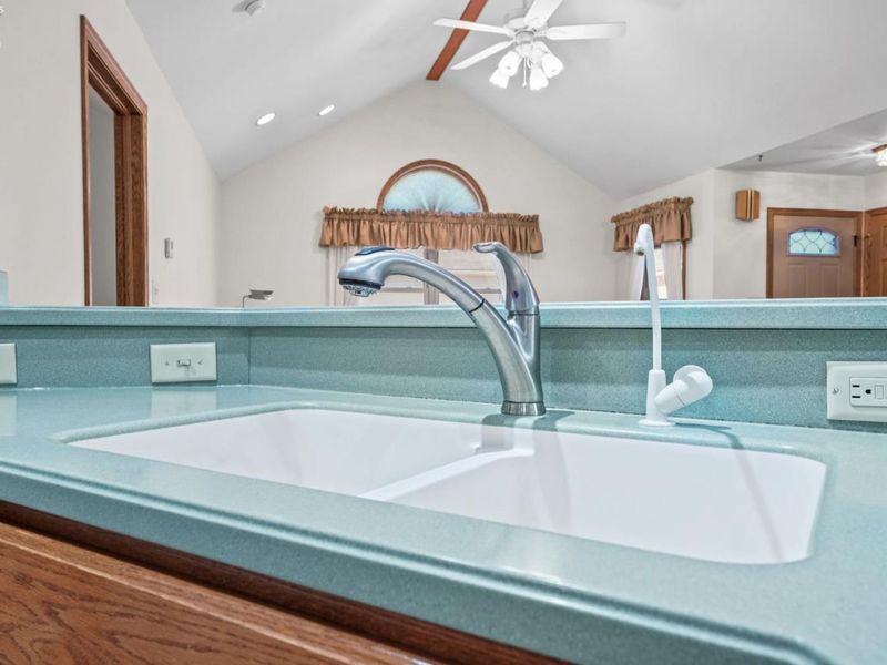 1313 Columbus Avenue, Unit C, Fostoria, OH 44830 Photo 10