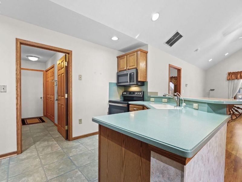 1313 Columbus Avenue, Unit C, Fostoria, OH 44830 Photo 12