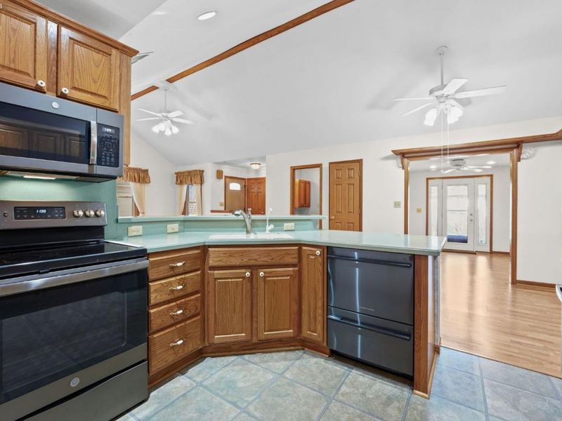 1313 Columbus Avenue, Unit C, Fostoria, OH 44830 Photo 9