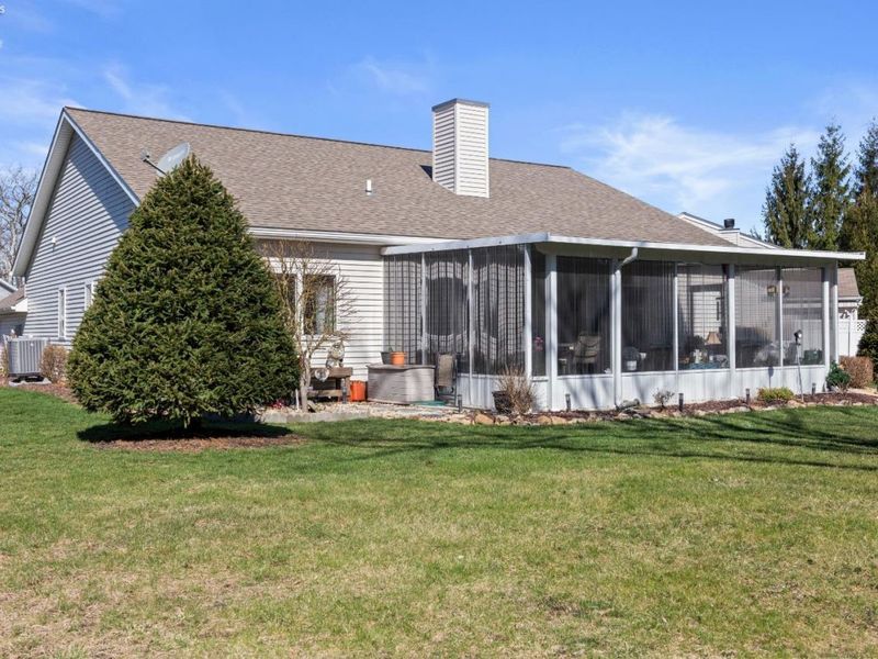 329 Lighthouse Oval, Marblehead, OH 43440 Photo 33