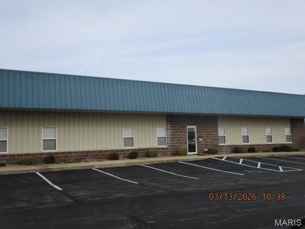 7 Progress Parkway, Union, MO 63084