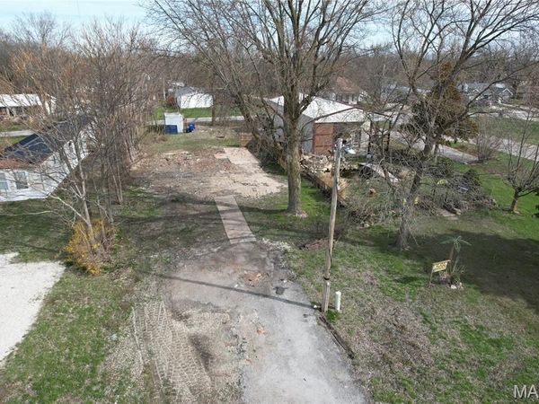 931 Market Street, Truesdale, MO 63380