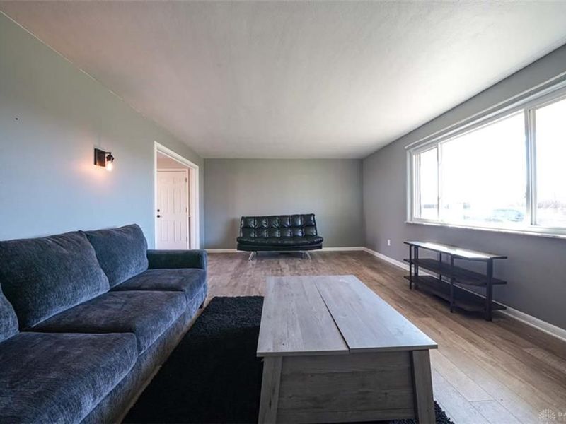 623 Macmillan Drive, Trotwood, OH 45426 Photo 10