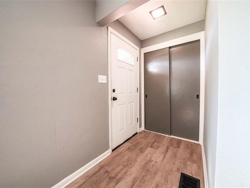 623 Macmillan Drive, Trotwood, OH 45426 Photo 2