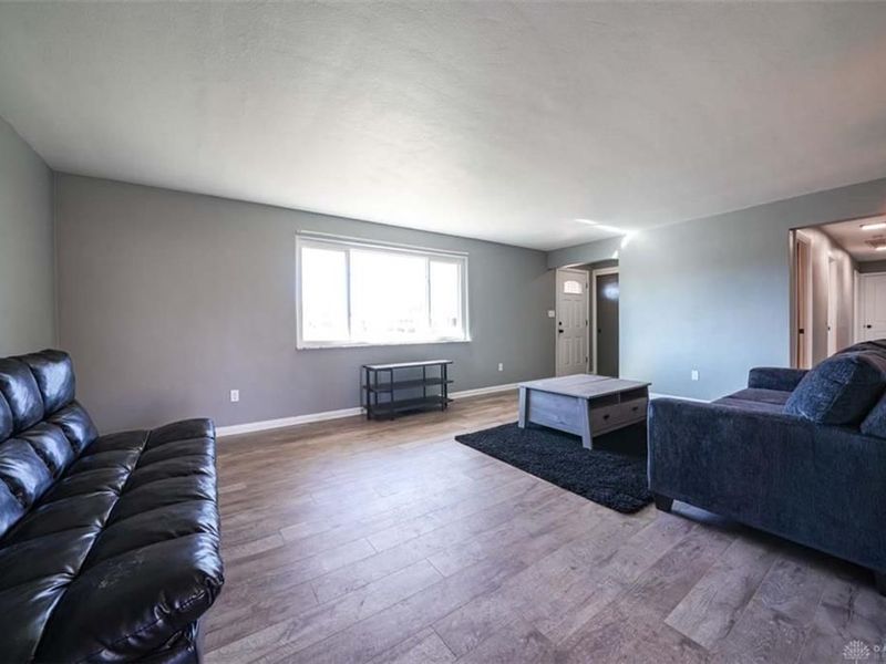 623 Macmillan Drive, Trotwood, OH 45426 Photo 7