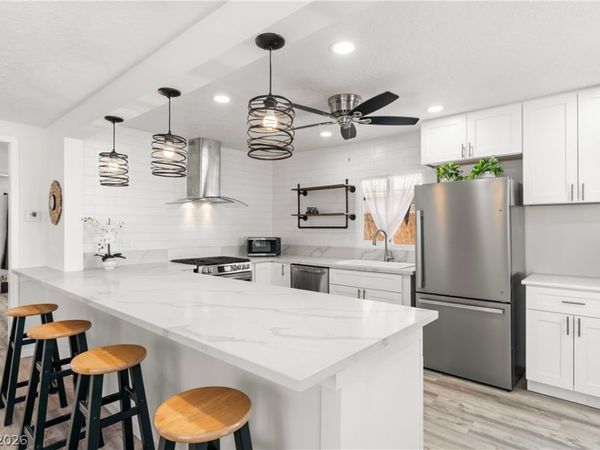 125 Cedar Street, Henderson, NV 89015