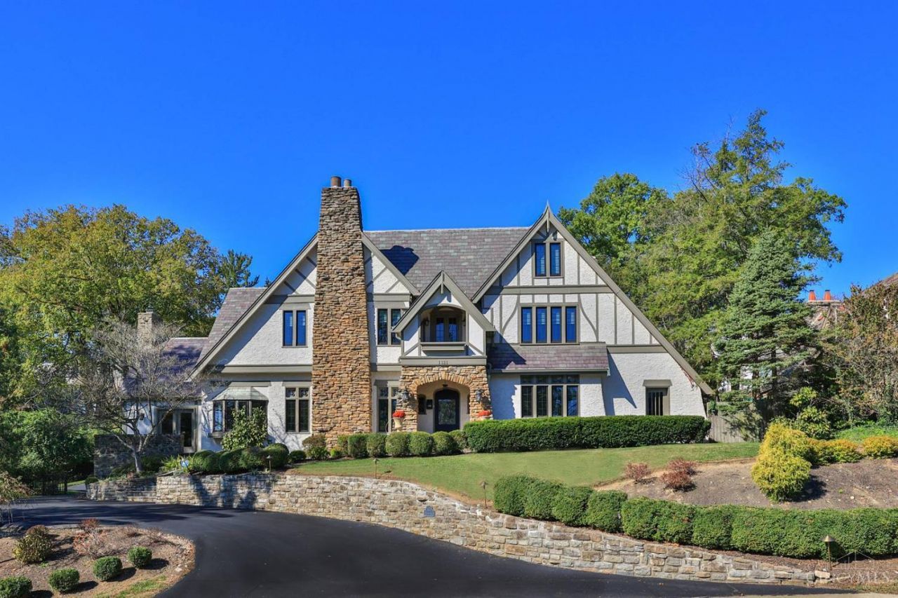 1121 Edwards Road, Cincinnati, OH 45208 Main Photo