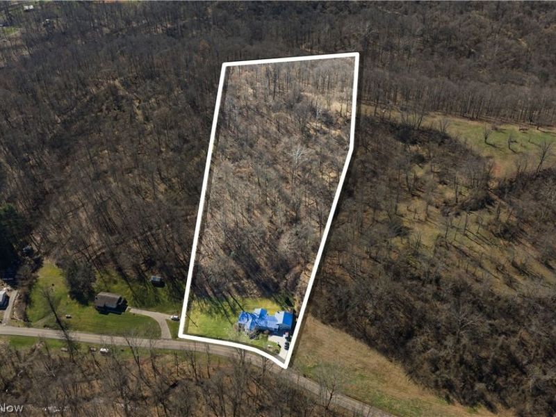 1201 Congress Road, Belpre, OH 45714 Photo 3