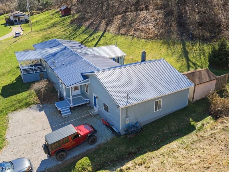 1201 Congress Road, Belpre, OH 45714 Photo 6