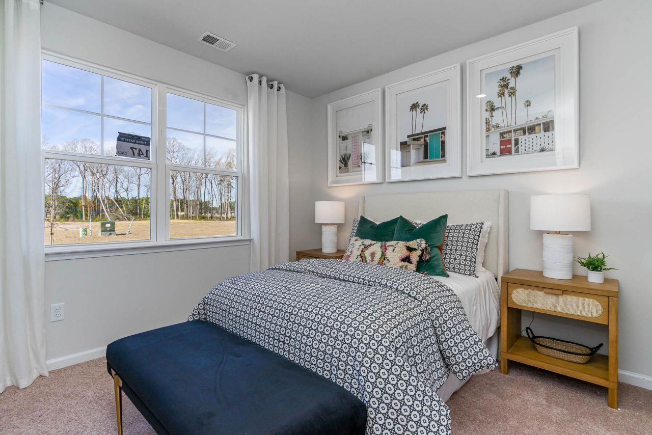 1019 Ridgeford Dr. Photo 17