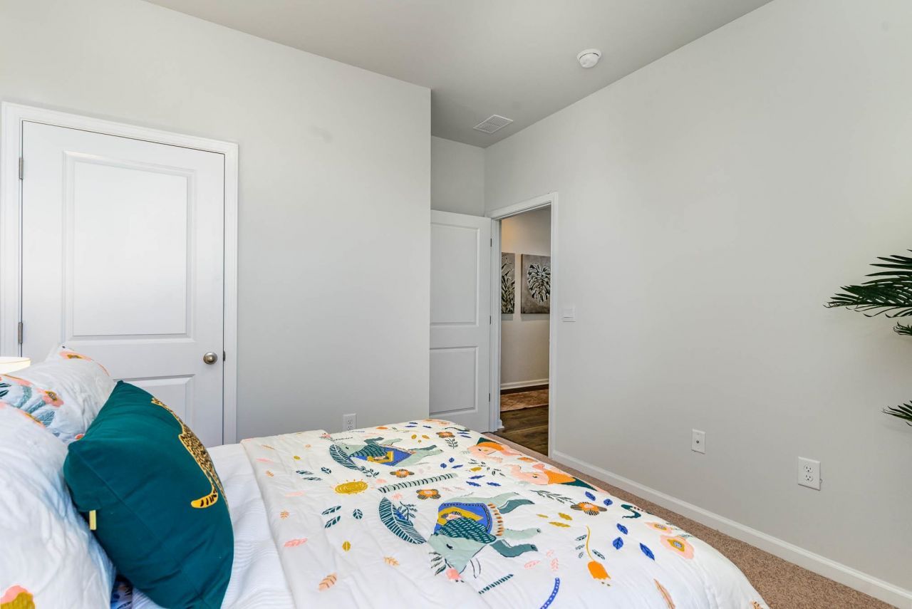 1019 Ridgeford Dr. Photo 22