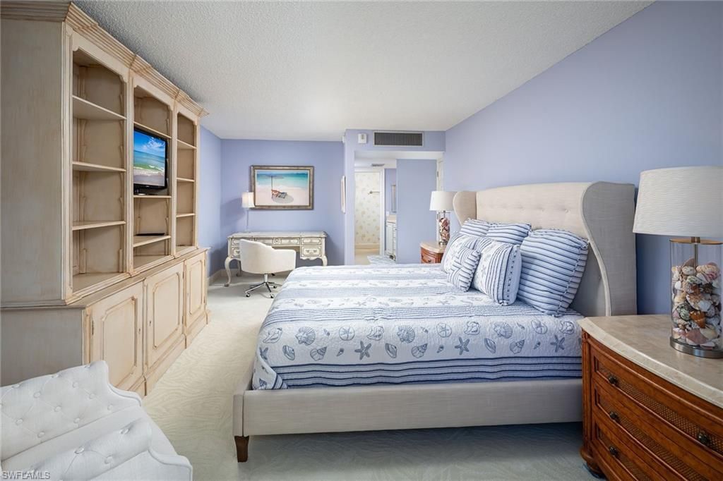 4005 Gulf Shore Blvd N, Unit 100, Naples, FL 34103 Photo