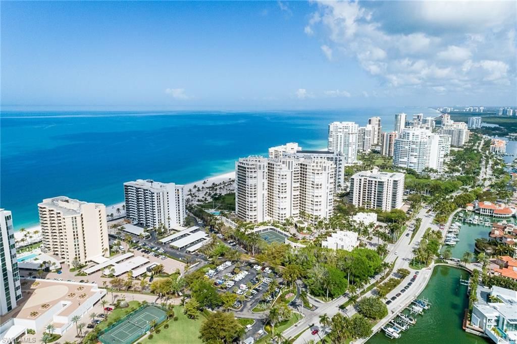 4005 Gulf Shore Blvd N, Unit 100, Naples, FL 34103 Photo