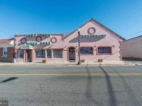 136 NEW JERSEY AVENUE , ABSECON, NJ 08201