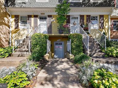 14475 COOL OAK LANE , CENTREVILLE, VA 20121