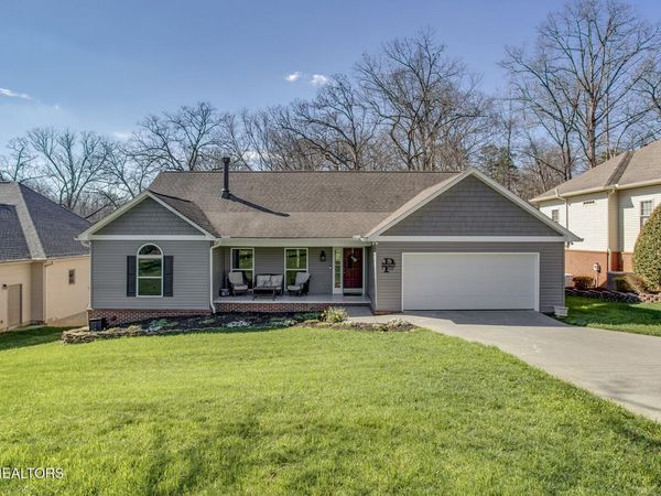 146 Daleyuhski Way, Loudon, TN 37774