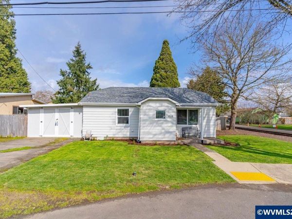 212 Picture St, Independence, OR 97351