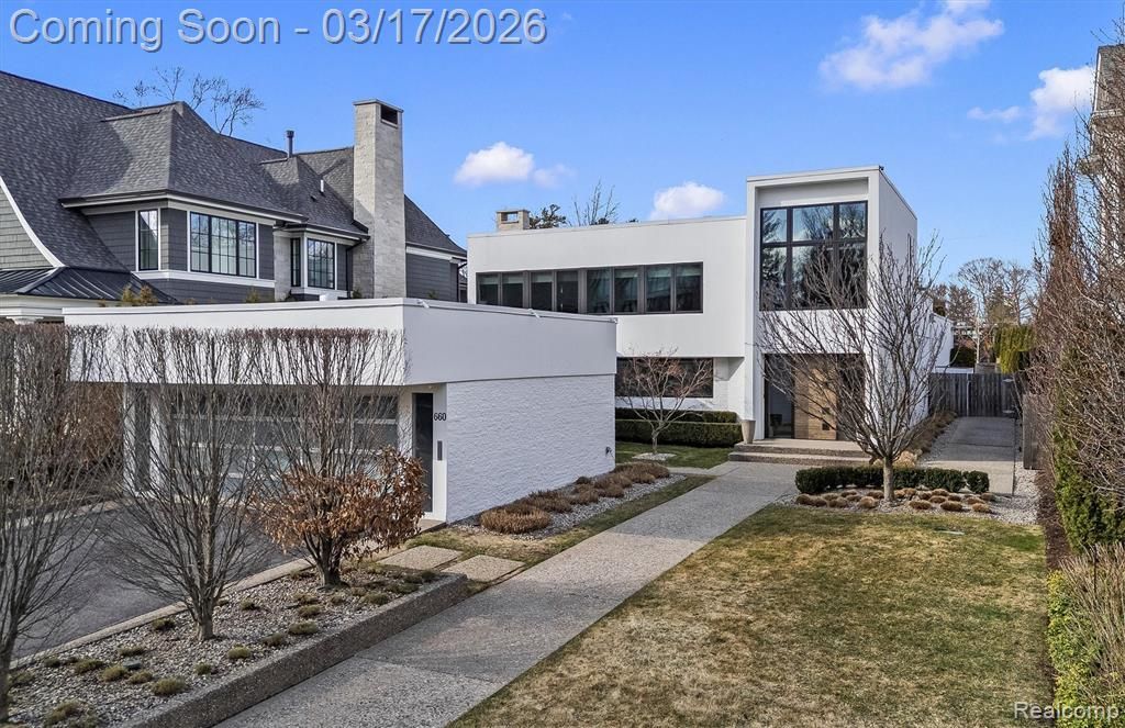 660 Dewey Street, Birmingham, MI 48009 Main Photo