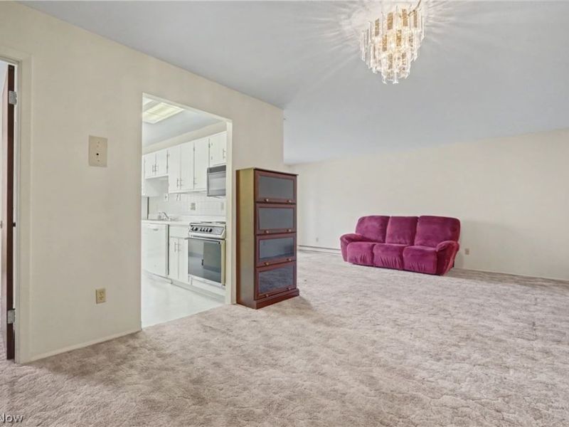 3064 Kent Road, Unit 403, Stow, OH 44224 Photo 2