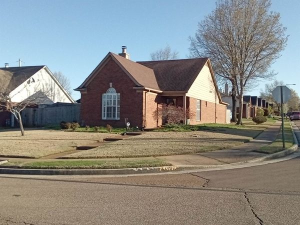 6907 MANSLICK RD, Unincorporated, TN 38018