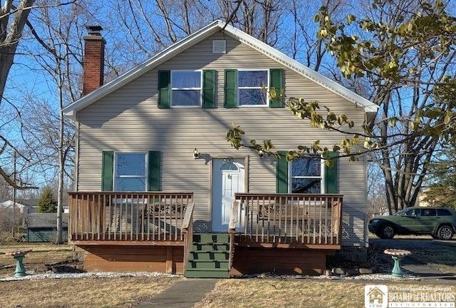 30 Point Drive W, Dunkirk, NY 14048 Main Photo