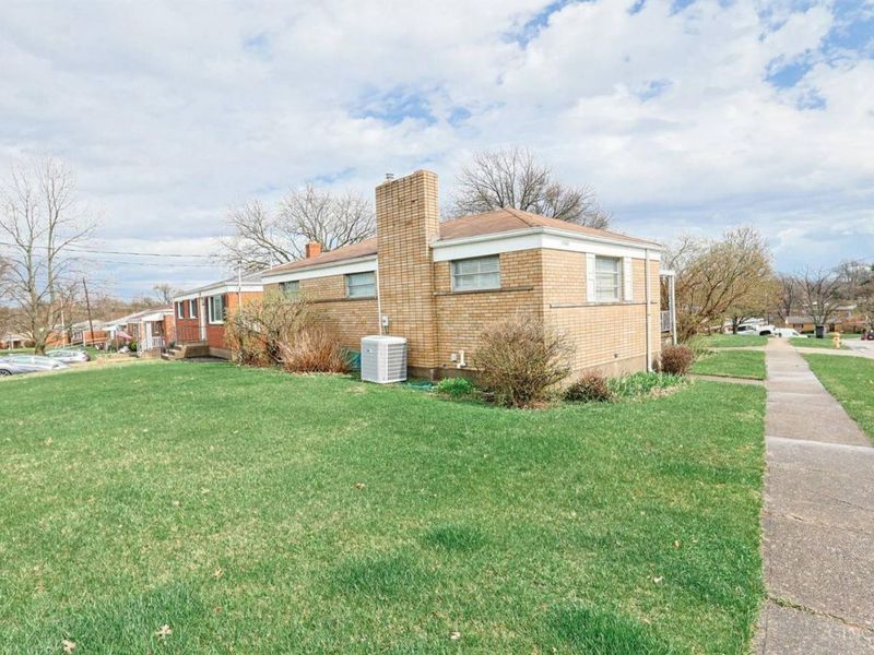 5360 Carefree Court, Cincinnati, OH 45238 Photo 26