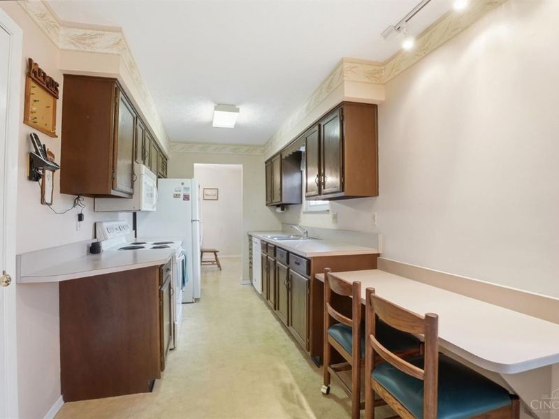 4366 Runningfawn, Green Township, OH 45247 Photo 12