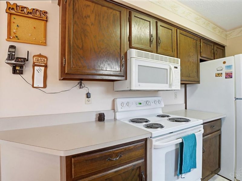 4366 Runningfawn, Green Township, OH 45247 Photo 15