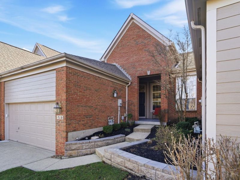 7538 Blue Fox Run, West Chester, OH 45069 Photo 2