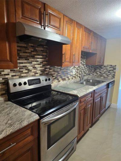 7051 Environ Boulevard, Unit 336, Lauderhill, FL 33319 Photo