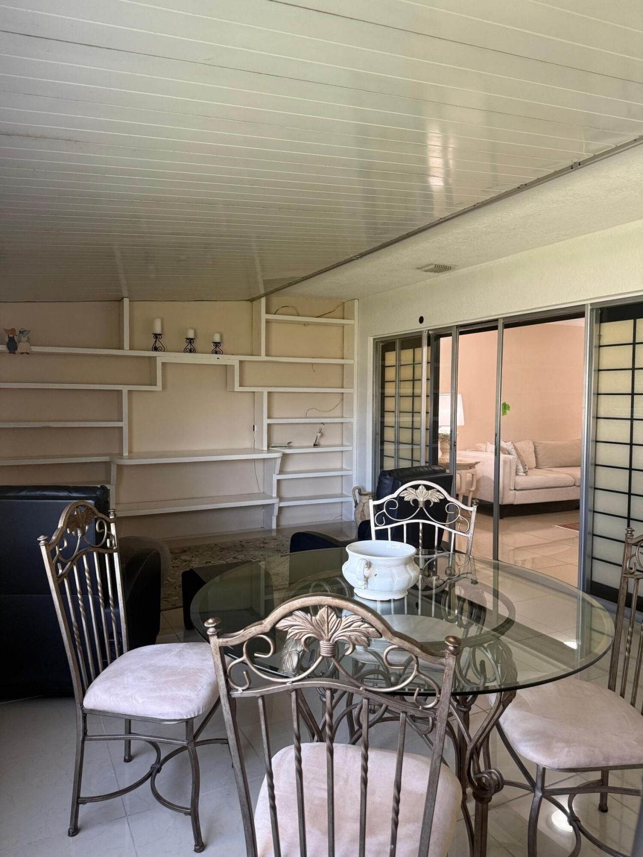 5775 Fernley Drive W, Unit 131, West Palm Beach, FL 33415 Photo
